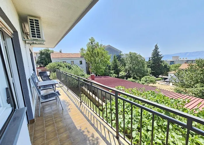 Brlja Nv - For 4 Persons On Great Location *